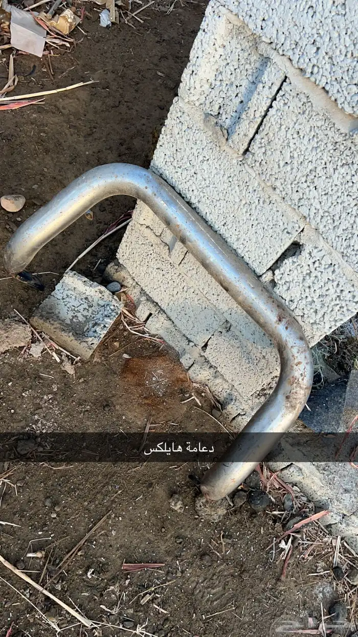 هايلكس ونور يمين وكاله ودعامه اماميه 1