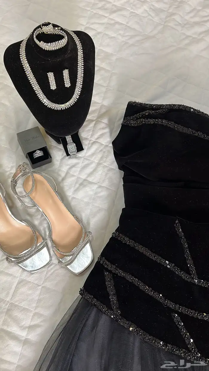 فستان اسود 1