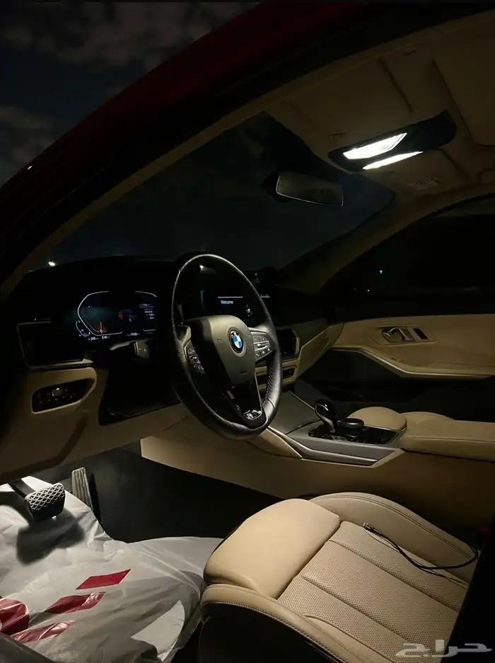 2022 BMW 320 بي ام دبليو الفئة الثالثة 4