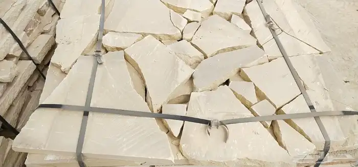 حجر عشوائي الرياض- ابيض   اصفر   كريمي 9