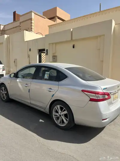 نيسان سنترا 2015 4
