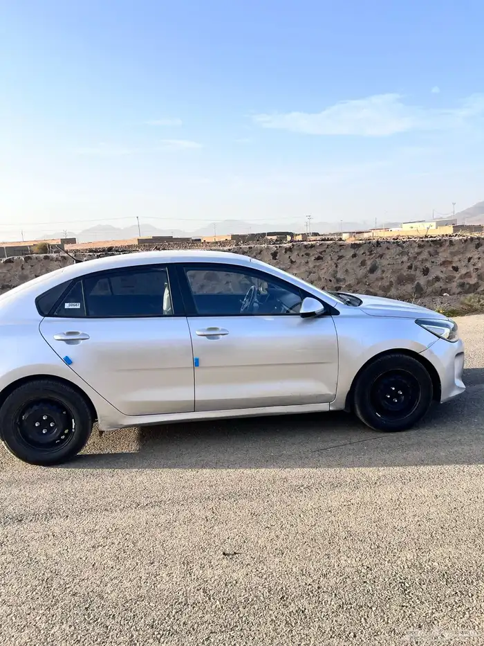 كيا ريو 2020 15