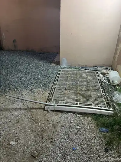 للبيع سلت عفش باترول من 88 إلا 97 2