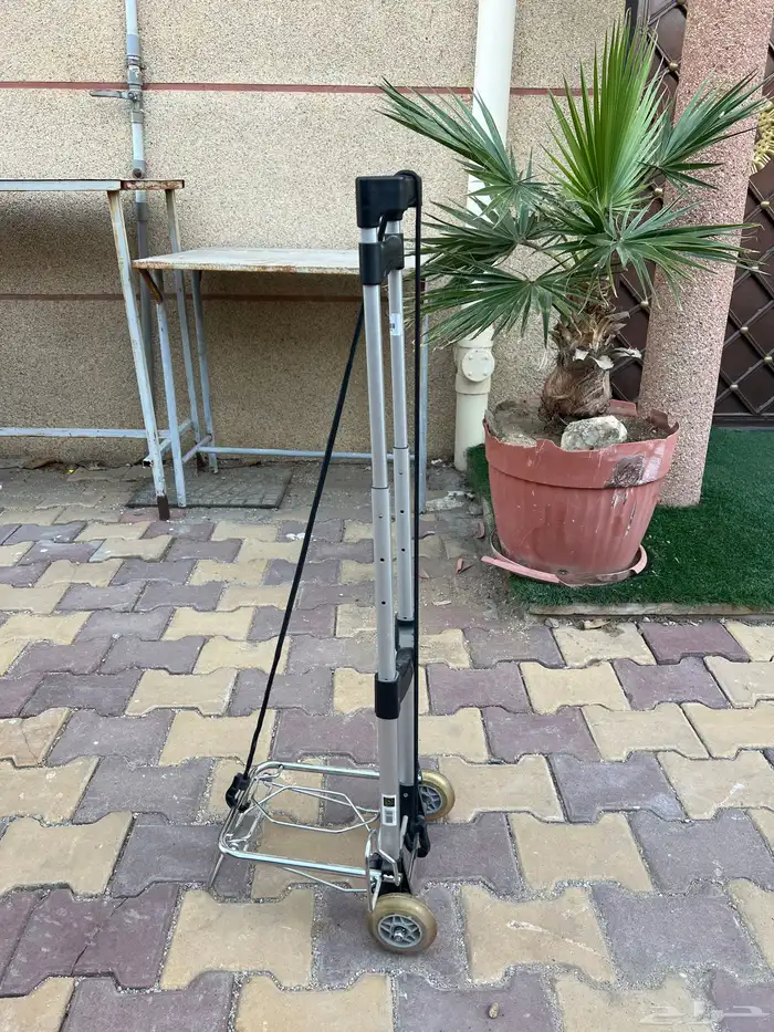 عربيه نظيف حقت اغراض 0