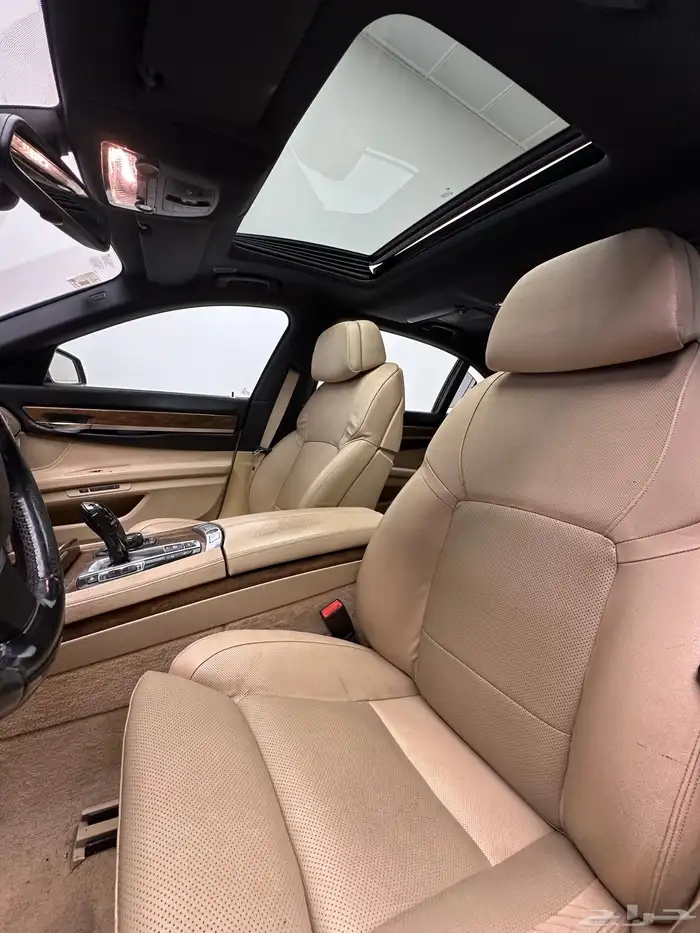 بي ام دبليو 2009 740Li 7