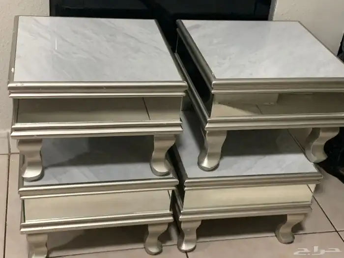 طاولات صغيره 0