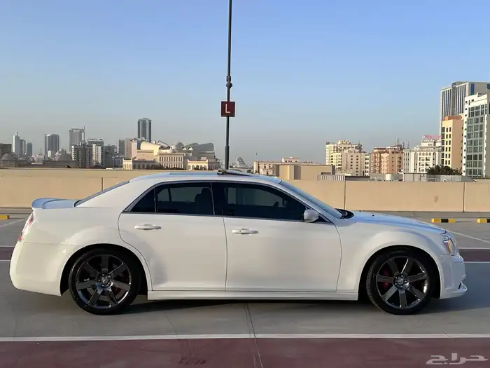 كرايسلر 300c SRT8 7