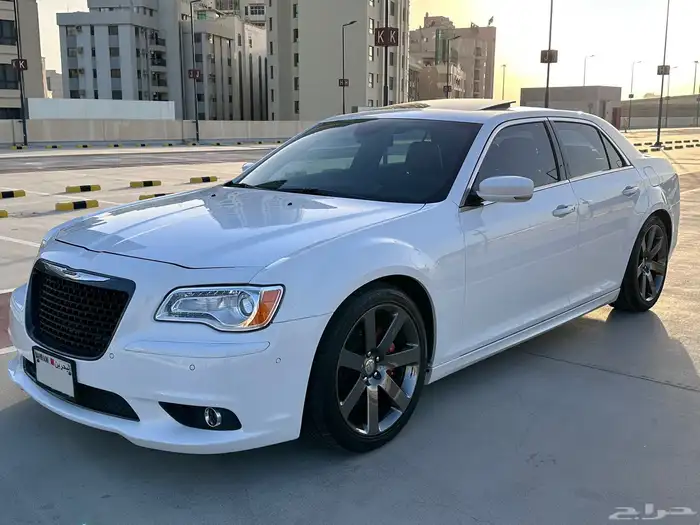 كرايسلر 300c SRT8 4