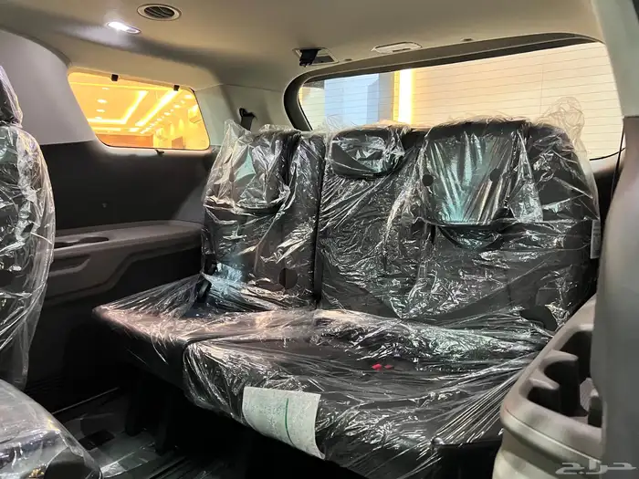 كيا كرنفال نص فل موديل 2025 29