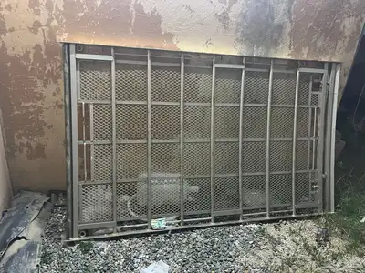 للبيع سلت عفش باترول من 88 إلا 97 0