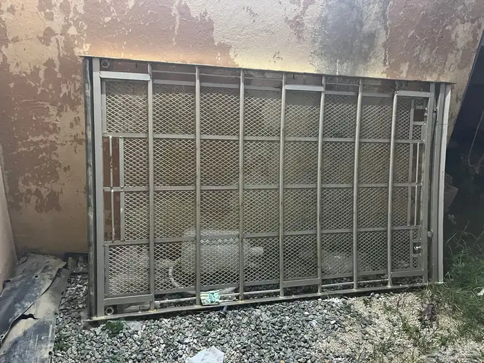 للبيع سلت عفش باترول من 88 إلا 97 0