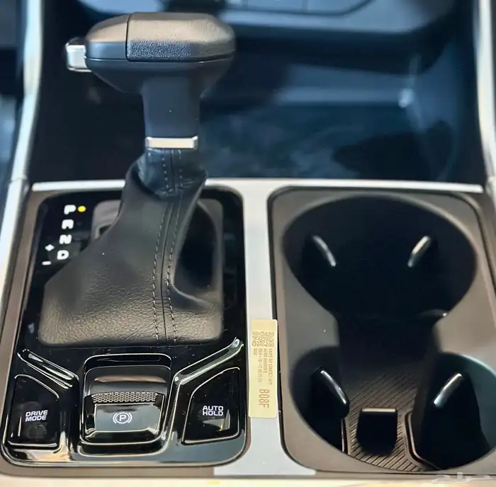 كيا كرنفال ستاندر موديل 2025 11