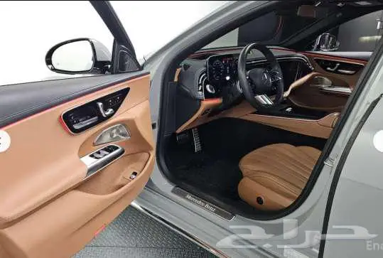 مرسيدس E300 4