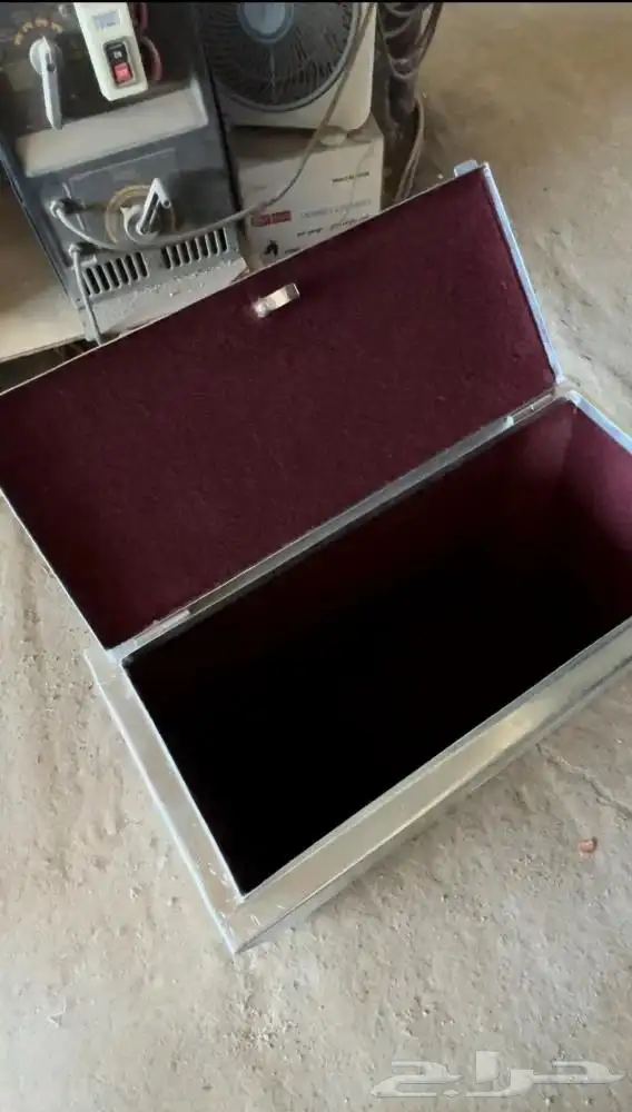 شنطة عزبة صغيرة جنب الاسبير للجيب الشاص 0