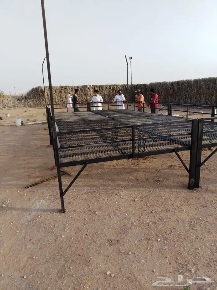 دكات حديد ودورات مياه 4