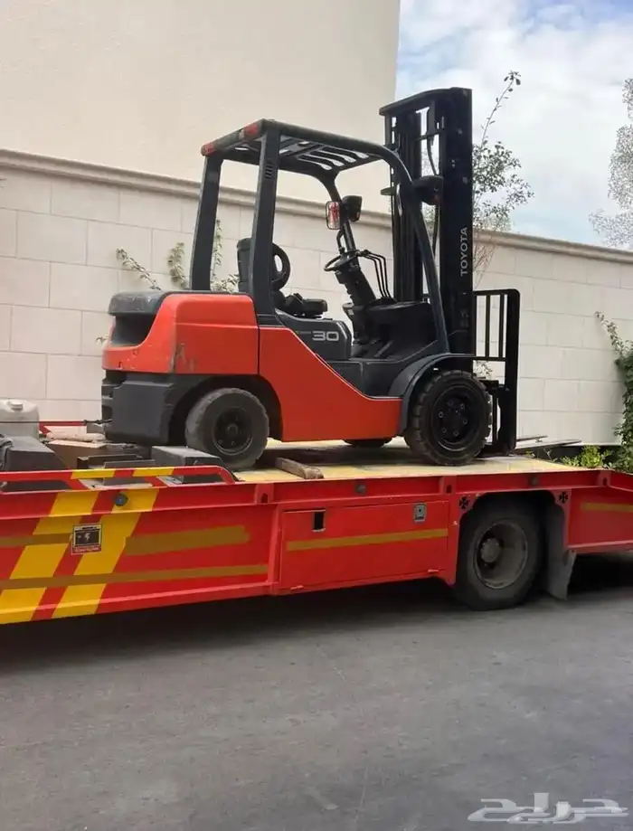 فوركلفت رافعة شوكية رافعات شوكية للايجار اليومي والشهري 6