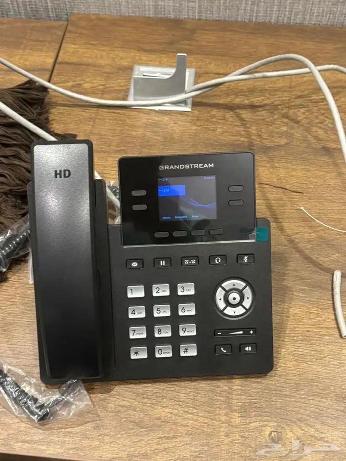 سنترال جراند ستريم و ياستر مع تليفونات واي فاي VOIP 2