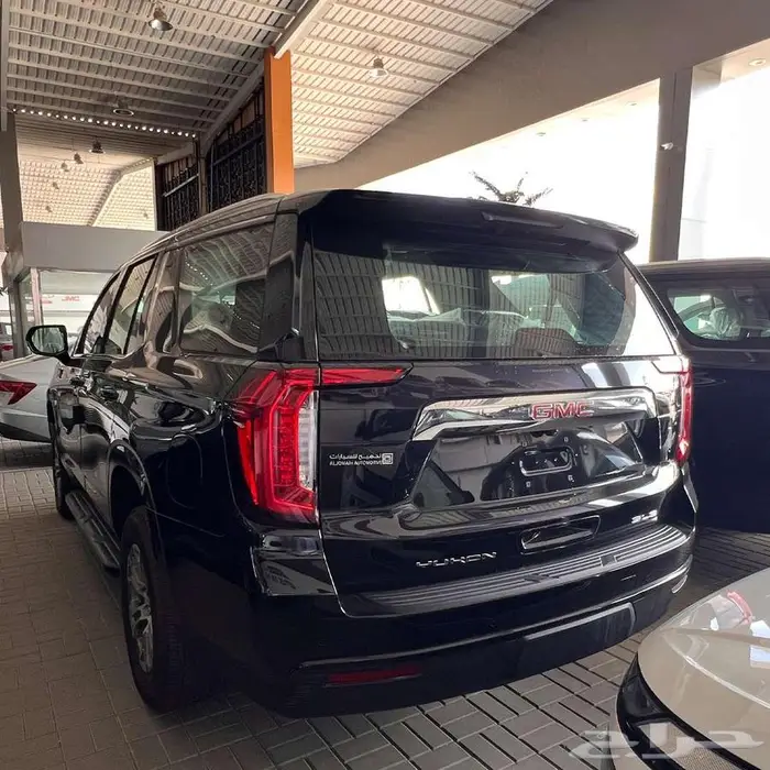 GMC يوكن SLE 2024 2