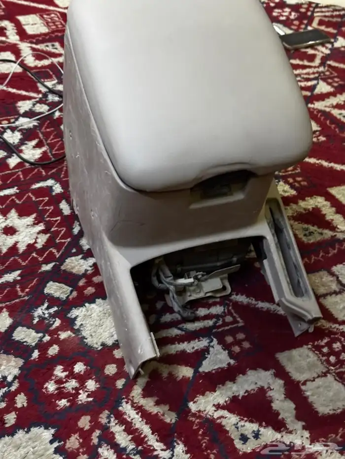 ثلاجه لاندكروزر 8
