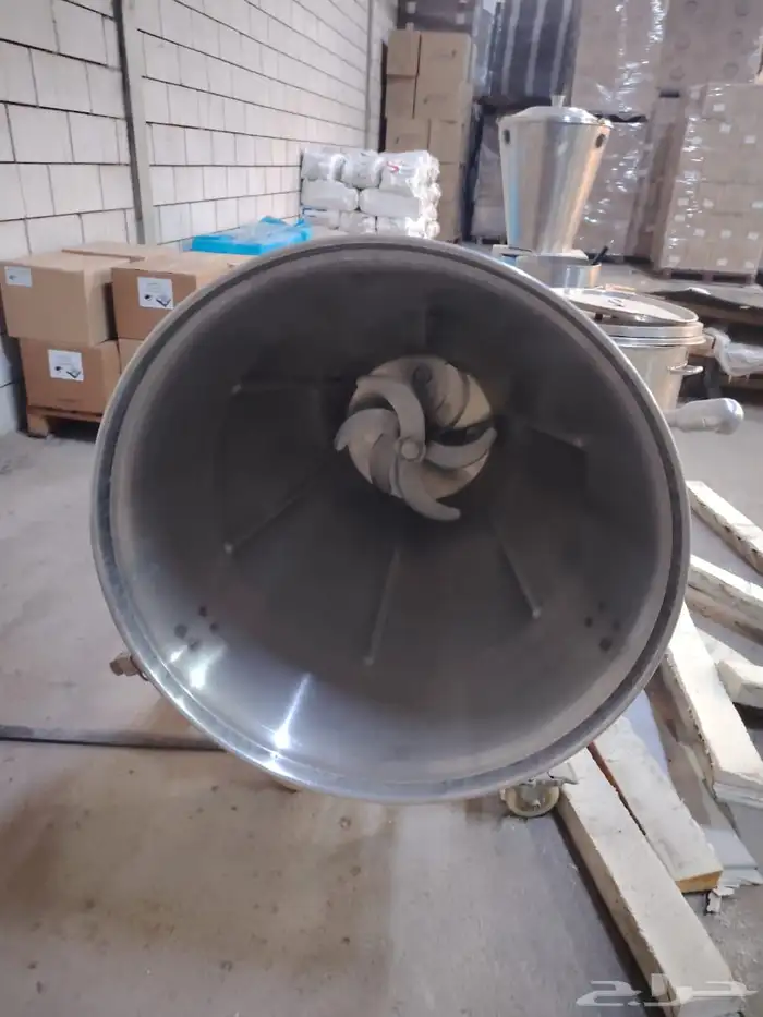 خلاط كبير 100 لتر و60 لتر للبيع 3