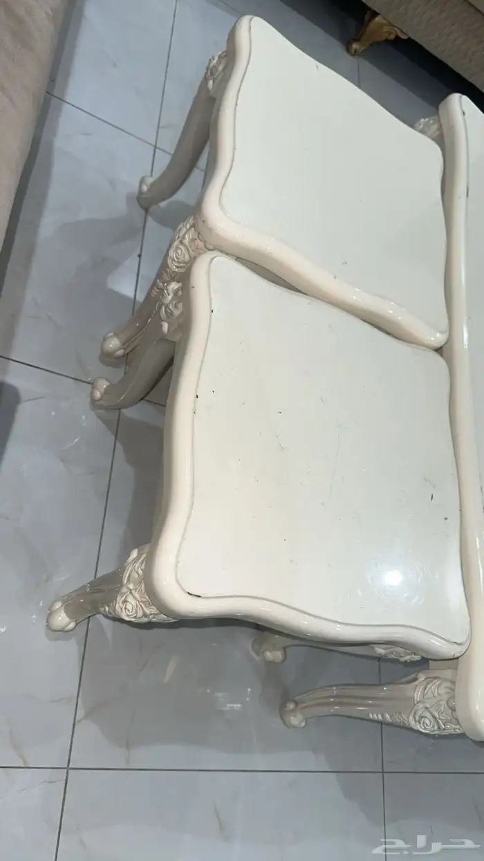 طاولة خشب 2