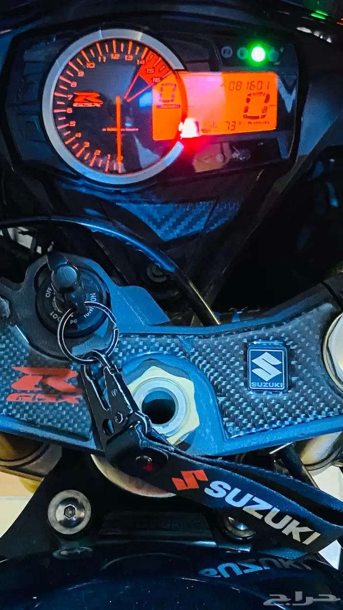 للبيع دباب R GSX 4