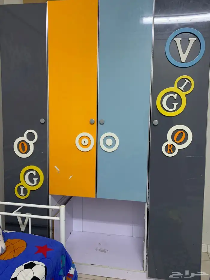 دولاب ملابس 1