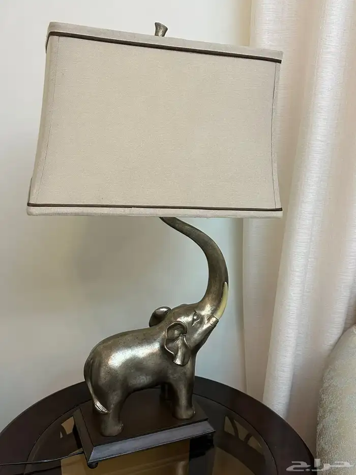 ابجورات على شكل فيل 0