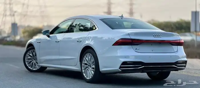 تم البيع )اودي Audi_S line 7Aموديل2023 في الامارات ماشي 4الف 2