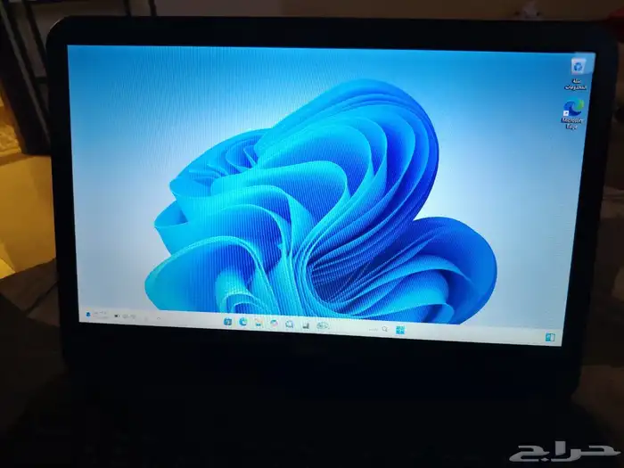 لابتوب من شركة DELL للبيع نظيف 6