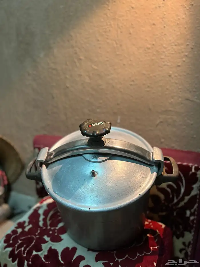 قدر سب الفرنسي 6