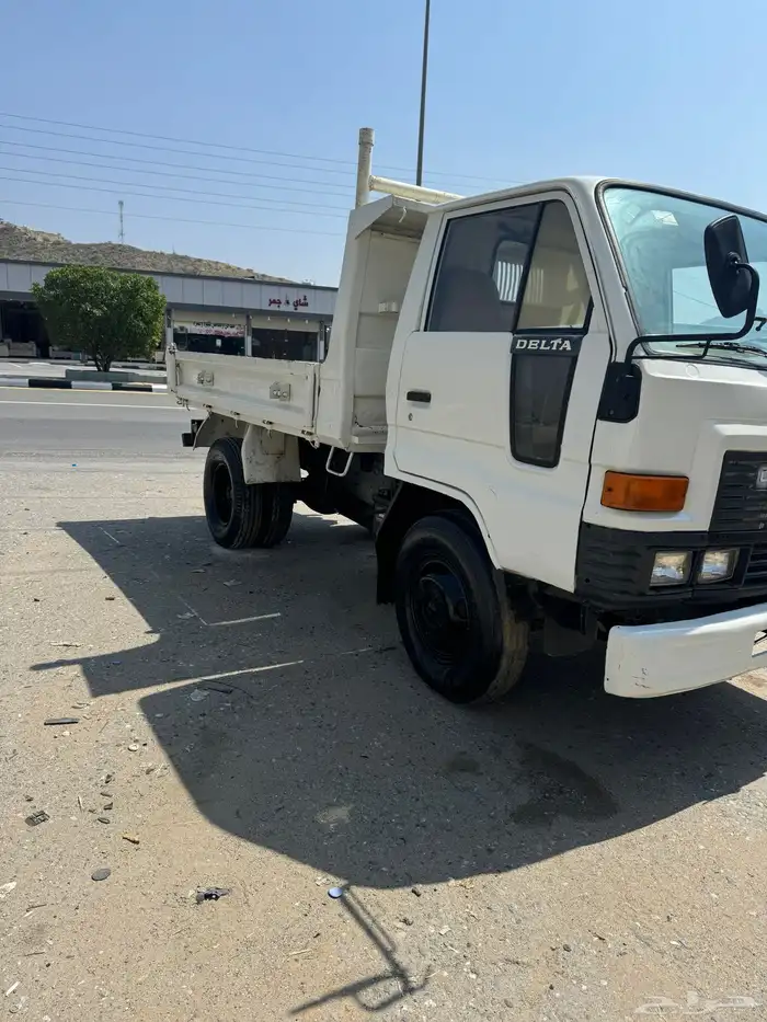 قلاب ديهاتسو موديل 94 بنزين 1