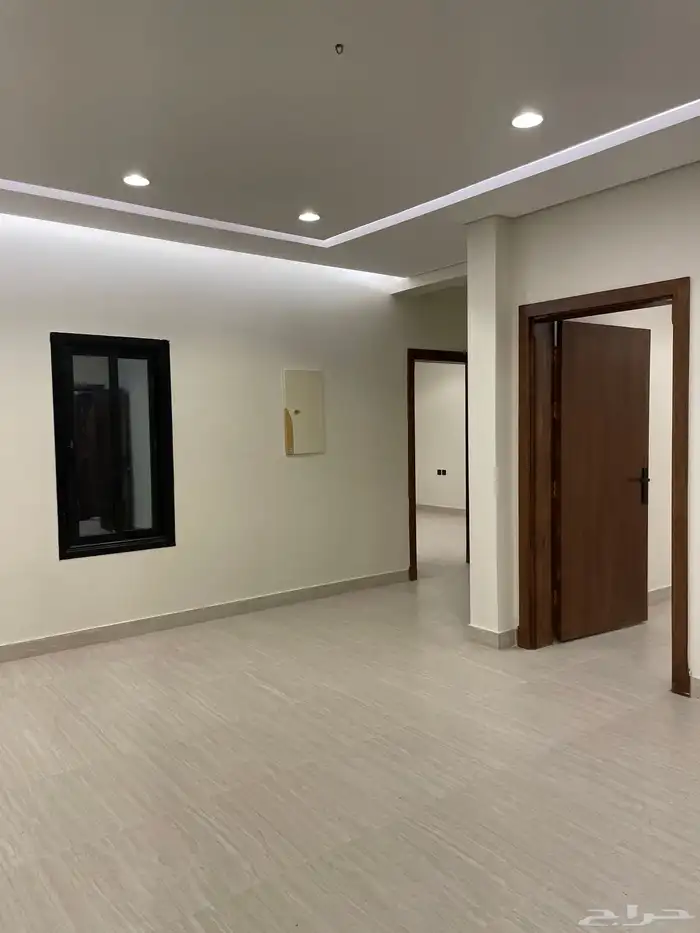 للبيع عمارة 3 شقق مخطط الشروق 10