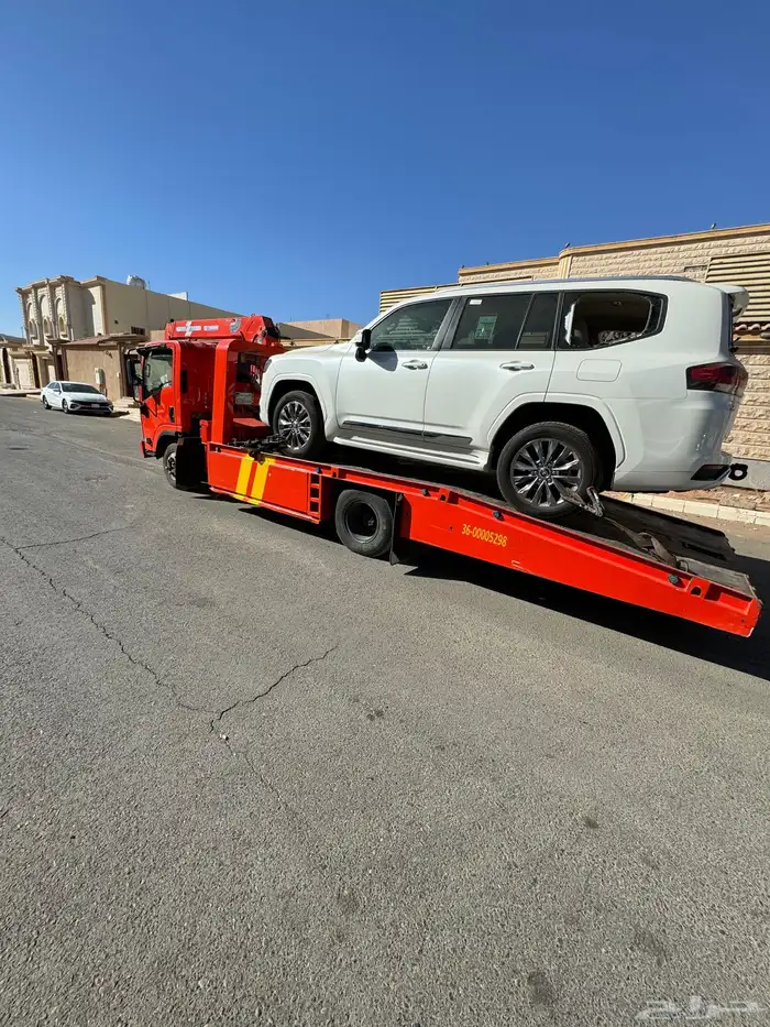 سطحه تبوك لسحب السيارات 0
