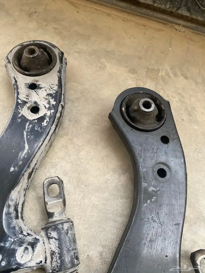 مقصات كامري امامي مديل 2018-2025 0