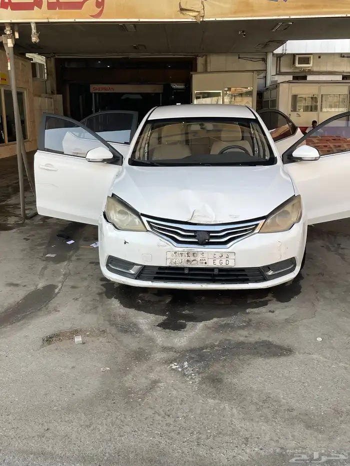 سيارة MG 360 14