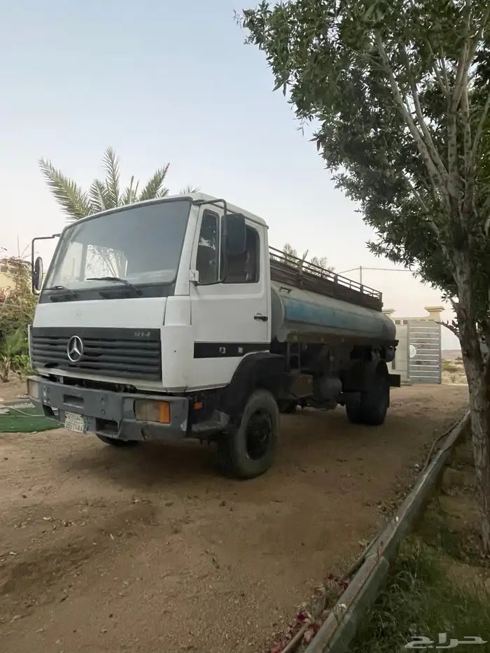 مور سديس البي قطع صغير موديل 1998نظيف جدا  وبحاله ممتازه 0