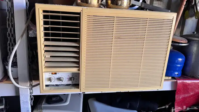 مكيفات شباك مستخدمه نظيفه 2