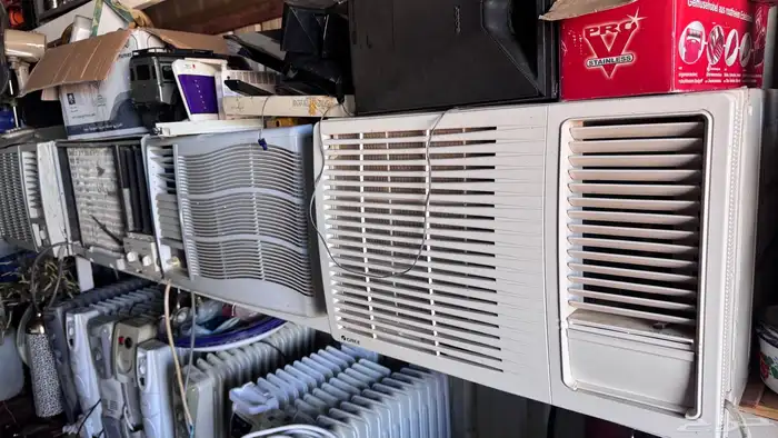 مكيفات شباك مستخدمه نظيفه 1