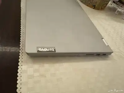 لاب توب Lenovo نظيف 2