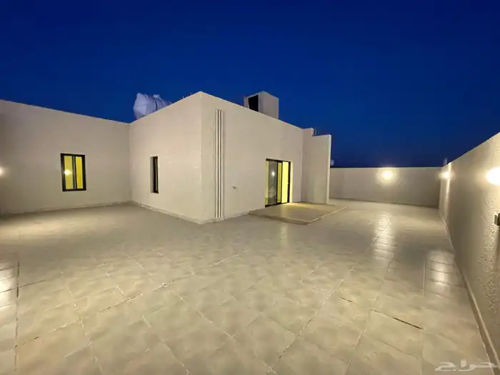 للبيع عمارة 3 شقق مخطط الشروق 13