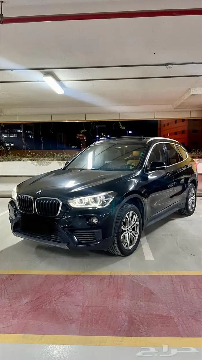 luxury line BMW x1 2019 مخزن ونظيف 0