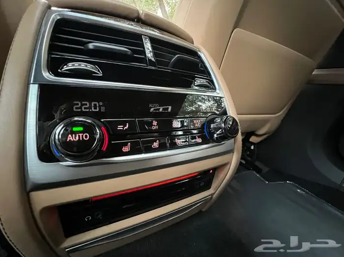BMW740 الناغي 2016 عداد 98 الف كم فقط 37