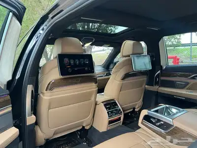 BMW740 الناغي 2016 عداد 98 الف كم فقط 49