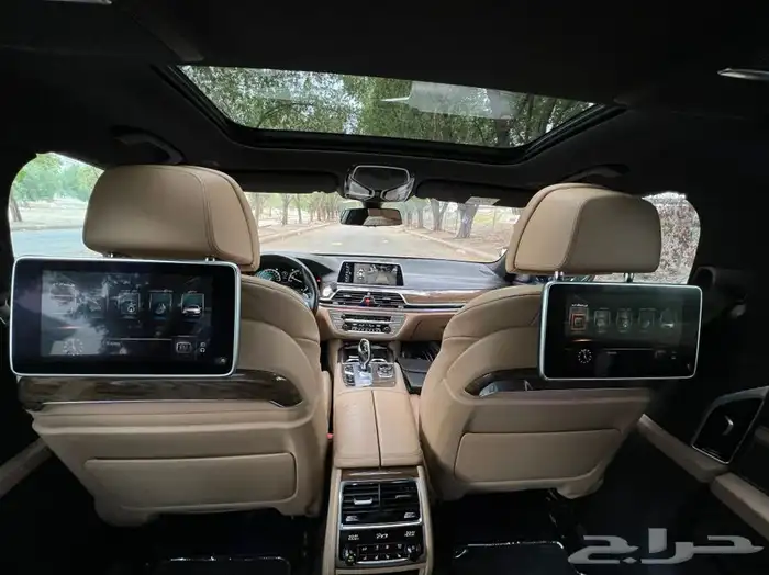 BMW740 الناغي 2016 عداد 98 الف كم فقط 36