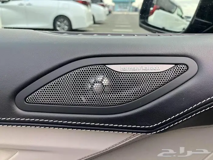 تم البيع اندر النوادر BMW Alpina B6 21