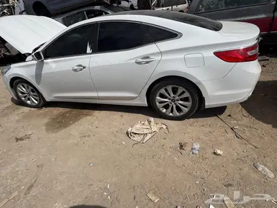 أزيرا 2013 قطع غيار 3