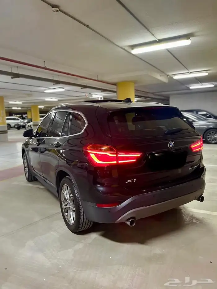 luxury line BMW x1 2019 مخزن ونظيف 5