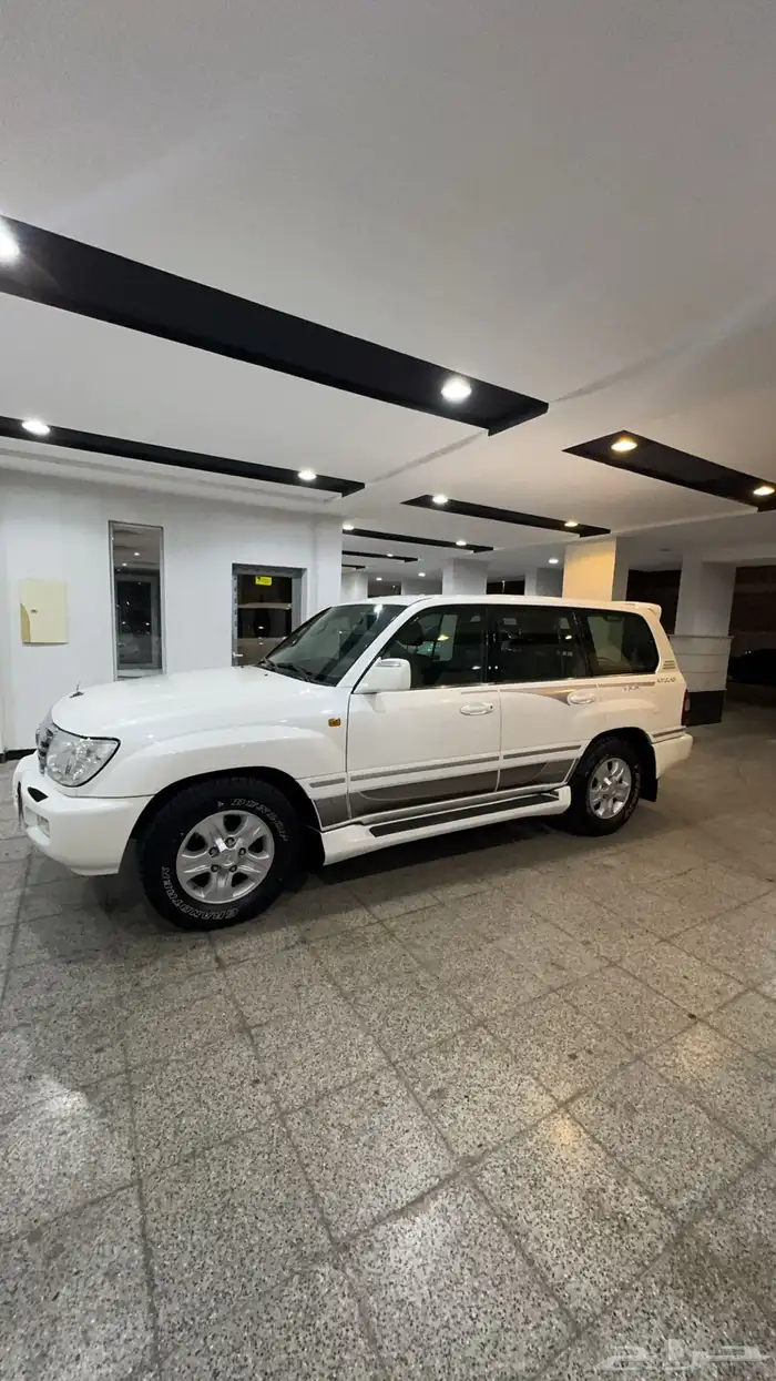 للبيع لاند كروزر فل كامل مخزن 2007 11