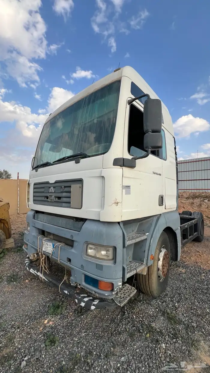 للبيع اثنين راس تريله مان 3